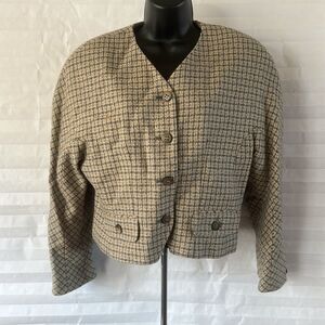 JH Collectibles Women’s Size 12 Houndstooth Blazer Coat – Short Button Down